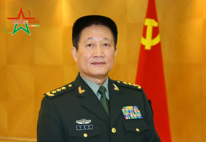 出生于1957年,2019年12月12日晋升上将军衔,曾任西部战区副司令员兼