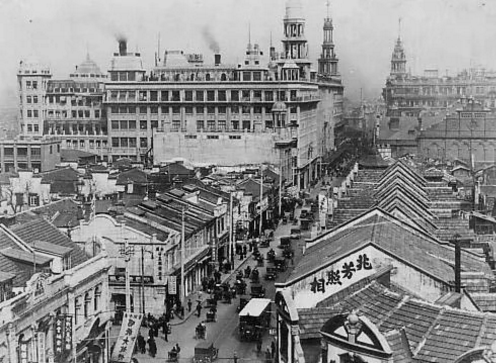 上海百年租界:抗日战争中的孤岛